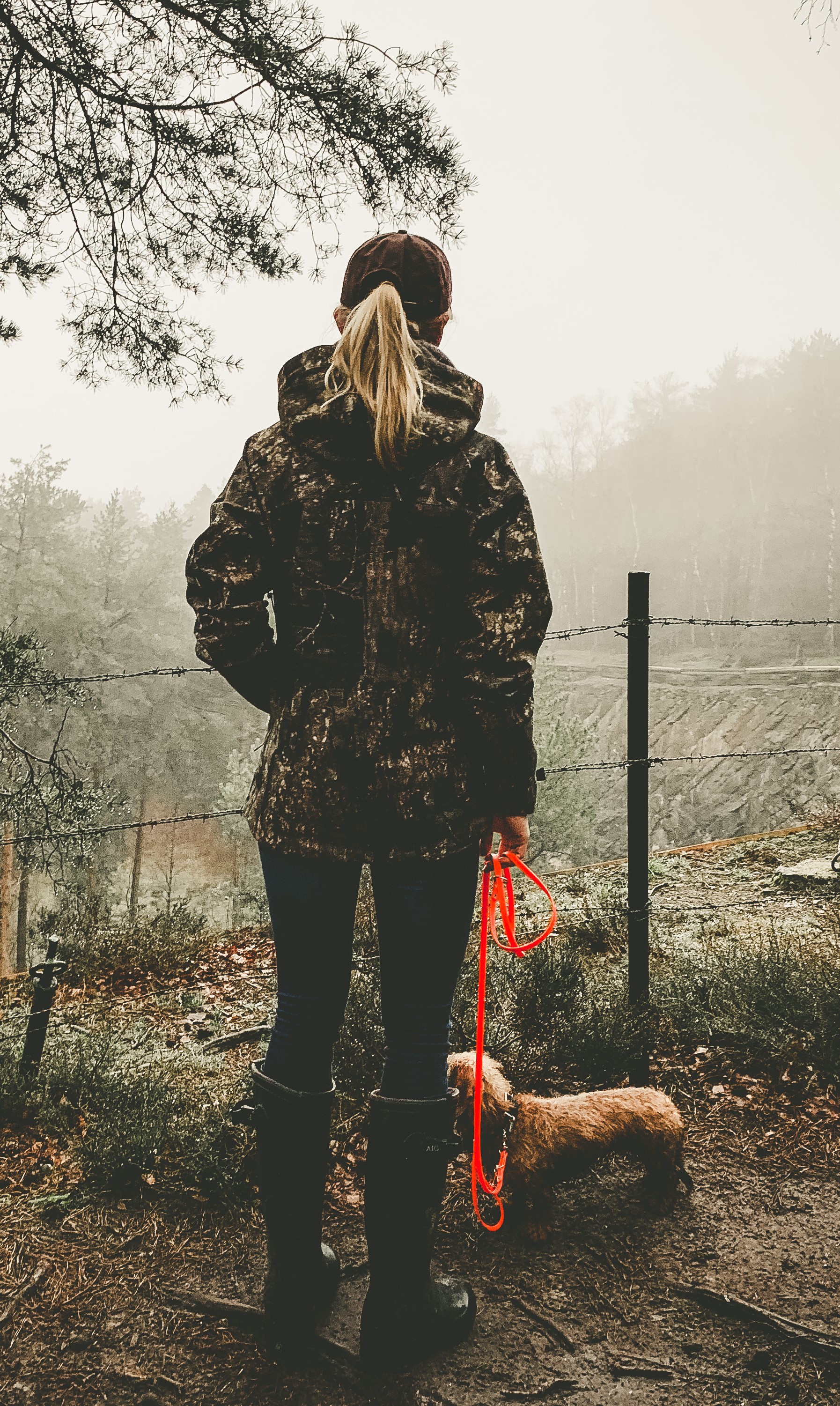 Die Gamekeeper Jagdjacke bietet auch Frauen eine gute Passform. 